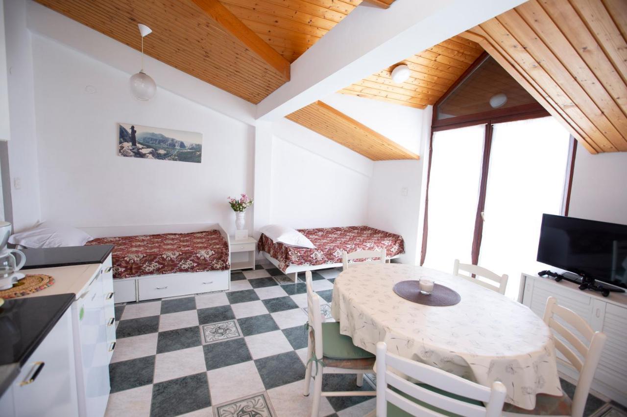 Villa Tomasovic Lokva Rogoznica Eksteriør billede